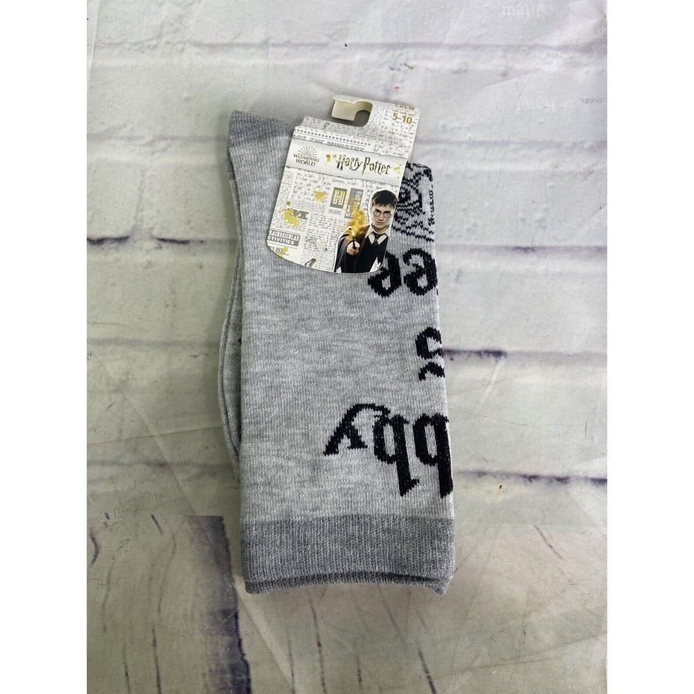 Harry Potter Dobby Is Free Crew Socks 1 Pair Shoe Size 5-10 Sock Size 9-11 NEW